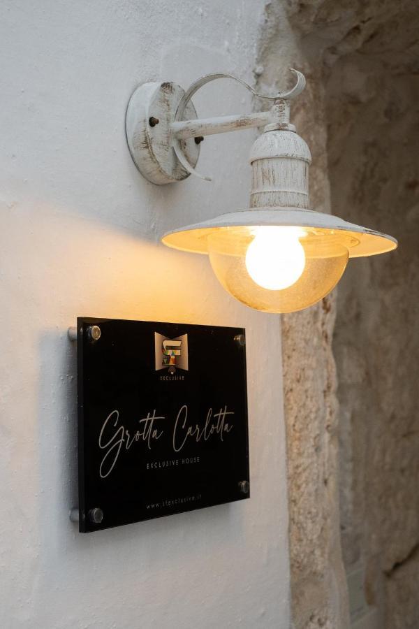 Grotta Carlotta Bed & Breakfast Ostuni Bagian luar foto